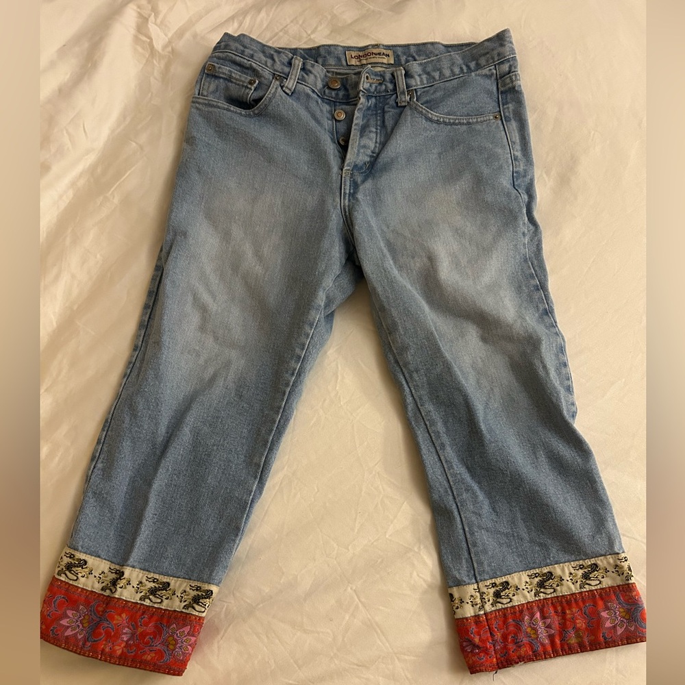 Vintage 90's LONDON JEANS Cropped Length Denim with Dragon Hem Womens Size 8